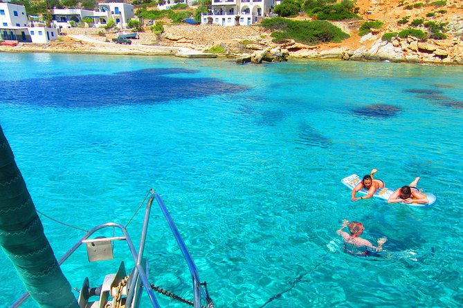 All inclusive day sailing tour from Naxos to the small cyclades - What the small Cyclades setting adds