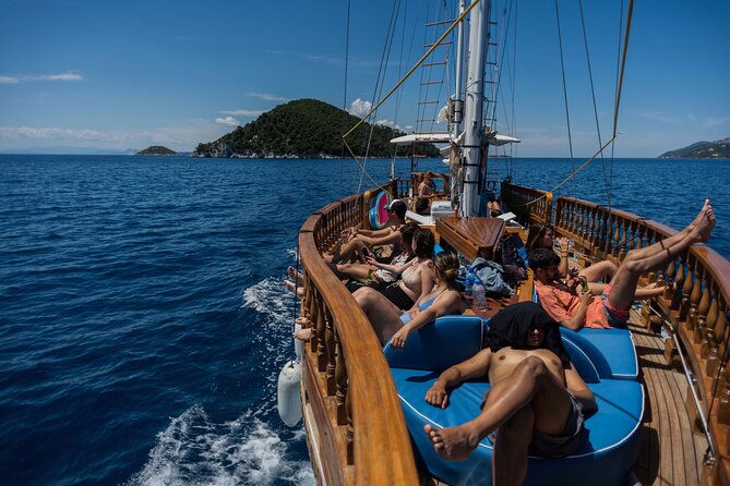 All-Inclusive Sailing Cruise-Skiathos & Nearby Islands with Lunch - Lalaria Beach and the value of a weather-led route