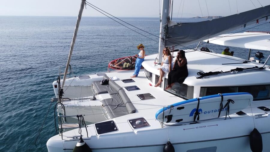Athens: Riviera Catamaran Tour with Fresh Meal and Drinks - Why this is a good change of pace from central Athens