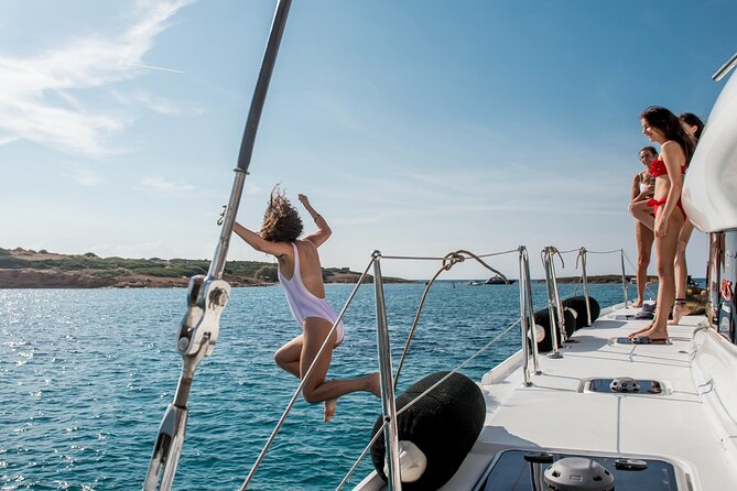 Athens Semi private Morning Catamaran cruise with meal & drinks - Megalo Kavouri: 90 minutes in clear, shallow water