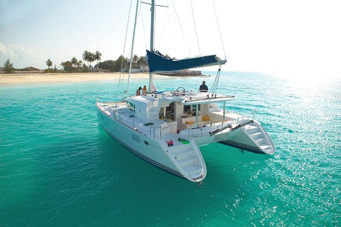 Catamaran cruise in Mykonos with Meal, Drinks & Transport - Leaving Mykonos by catamaran