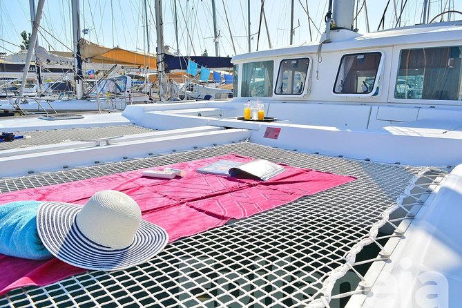 Catamaran cruise in Mykonos with Meal, Drinks & Transport - Who should book this Mykonos cruise?