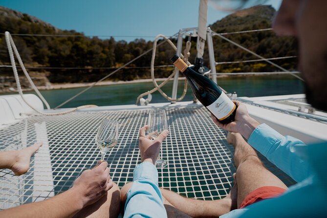Catamaran Cruise in Nafplio | with Local Treats - What you actually eat and drink onboard