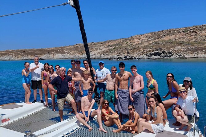 Catamaran Experience Naxos , all inclunding - Paros brings coastlines and hard-to-reach swimming spots