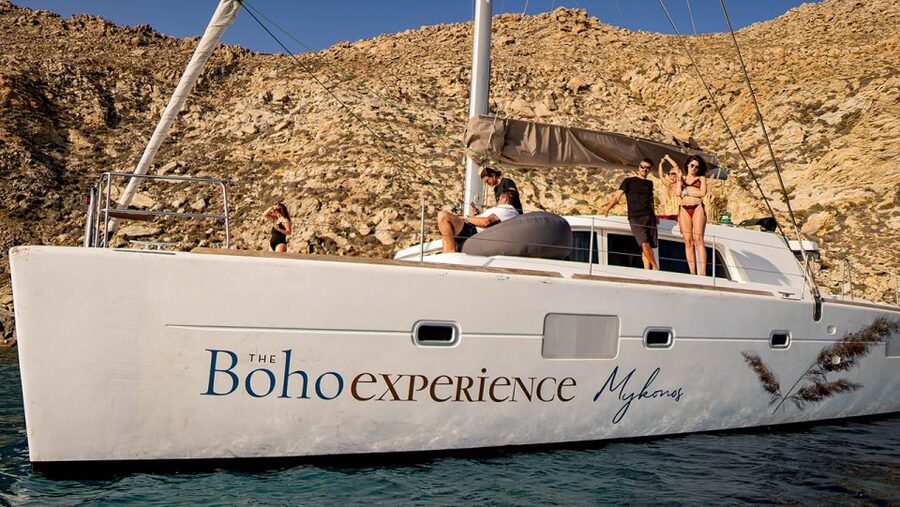 Catamaran’s Private Tour / Mykonos - What the Crew Service Adds