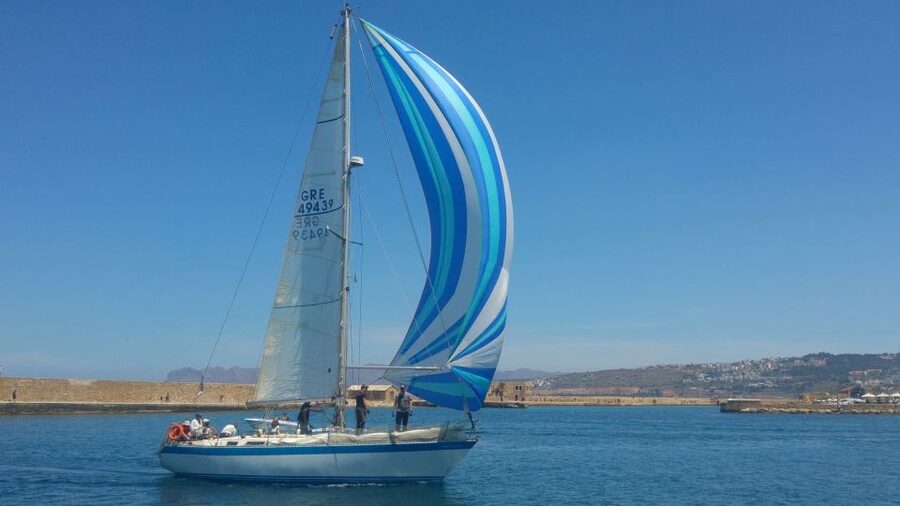 Chania: Private Morning or Sunset Sailing Cruise - Turquoise water, secluded islets, and unhurried sailing