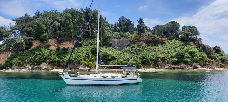 Corfu: Half-day Private Cruise with Sailing Yacht - Setting sail from Marina Gouvia