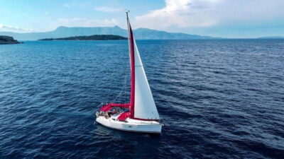 Private Sailing Cruise- Swim Stops with Food & Drinks