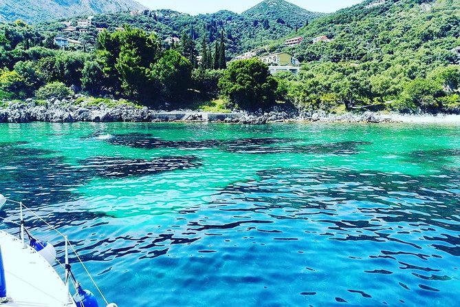 Corfu: Private Yacht Cruise - Mouse Island and the airport runway