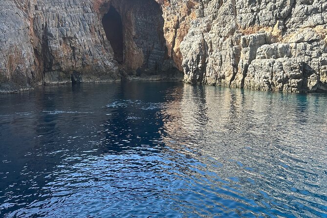 Crete Yacht Cruises 6-hours private Guided Cruise in Ag. Nikolaos - Swimming in protected bays