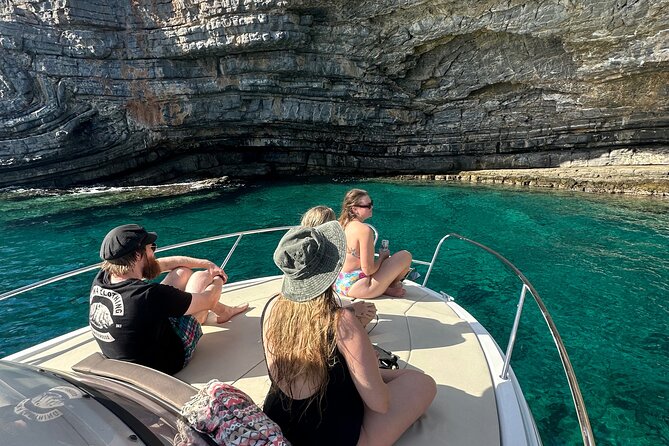 Crete Yacht Cruises 6-hours private Guided Cruise in Ag. Nikolaos - Lunch from the family garden