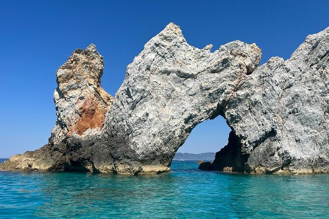 Day sailing Skiathos Skopelos with lunch on Rainbow yacht - Lunch near the Skopelos beaches