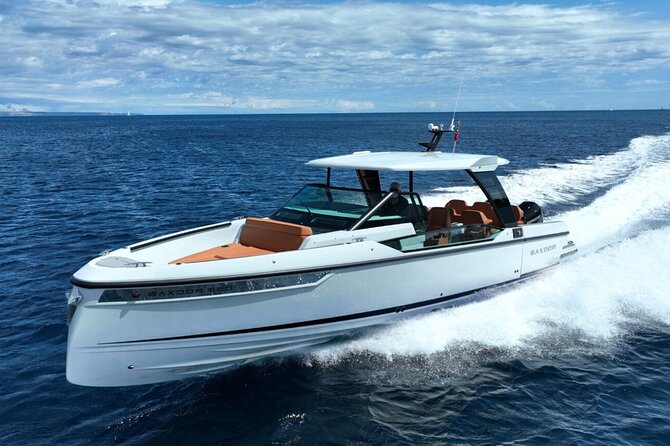 Discover the beauty of the Messinian Inousses Islands on a Yacht - The Heart-Shaped Island and Sapientza’s Lighthouse