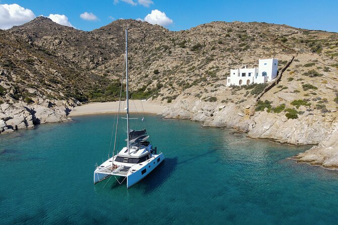 Full-Day Private Tour in Santorini by Luxury Catamaran - Red Beach: Santorini’s most dramatic shore