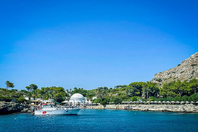 Full Day Yacht Tour in Rhodes - Crew service and onboard atmosphere