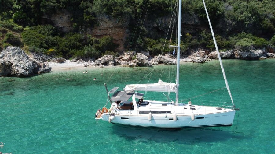 Gouvia: Corfu Island Sailing Trip with Snack and Soft Drinks - Why this Corfu boat trip works so well
