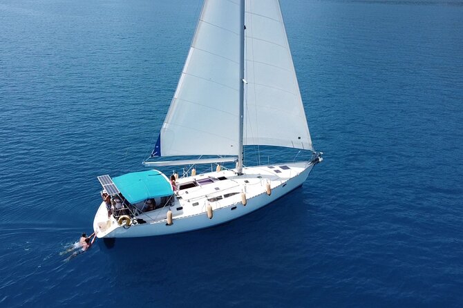 Guided Sailing Yacht Trip in Corfu Island - Barbati: 25 minutes in clear green water