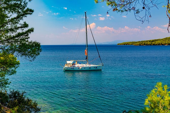 Half Sailing Cruise to secret bays (5 hours) - Key points to know before you book