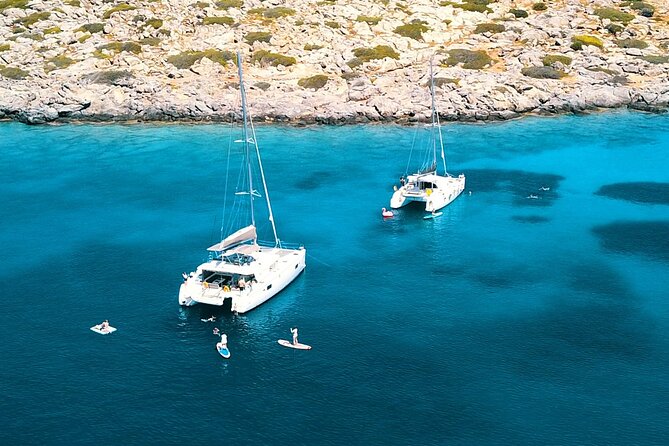 Heraklion: Catamaran Cruise to Dia with Sunset, Meal & Bar - Leaving Heraklion with coffee and a safety briefing