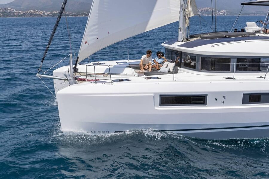 Heraklion: Dia Island Luxury Catamaran Cruise with Meal - Who will enjoy this cruise most?