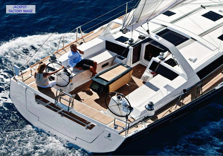Heraklion: Dia Island Luxury Sailing Trip with Meal & Drinks - Should You Book the Dia Island Sailing Trip?