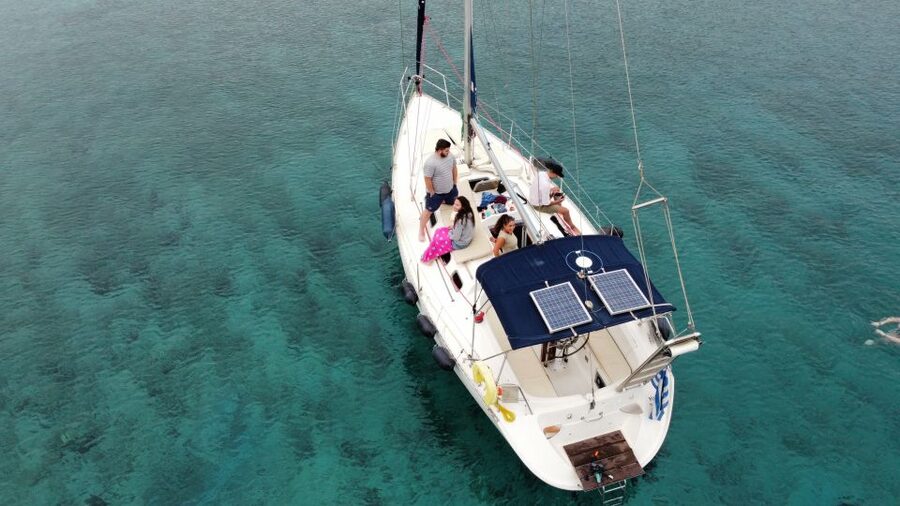 Heraklion: Private Full-Day Sailing Trip to Dia Island - Swimming, snorkeling, and the first two and a half hours