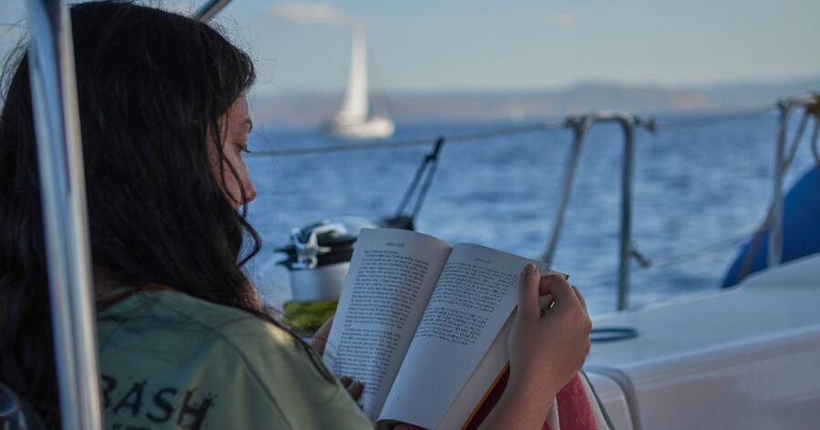 Heraklion: Sunset Sailing Cruise Dia Island with Snorkeling - What the Crew Adds to the Day