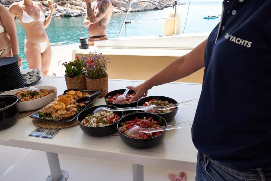 Hersonissos: Dia Catamaran Cruise with Lunch & Drinks - What the $170 Price Really Buys You