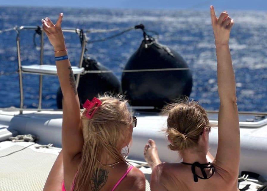 Hersonissos: Private Catamaran Cruise, Dia Island with Lunch - How the $2,239 price works
