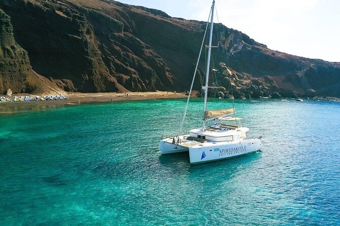 Island Hopping: Santorini Catamaran Charter Cruise with a skipper - The crew: where the experience can rise or fall
