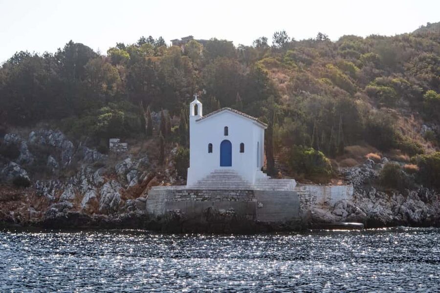 Kefalonia: Private Sailing Cruise with Local Lunch & Snacks - Key Points Before You Book