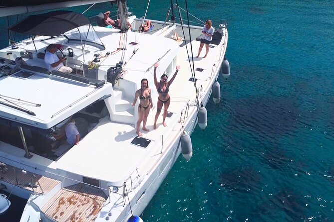 Kos: Catamaran Small Group Full-Day trip with Meal, Drinks, Swim - The first swim stop and free snorkeling gear
