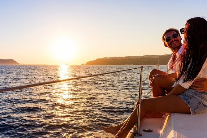 Luxury Catamaran Cruise, Dia Island –Open Bar & Lunch -Top Rated! - Open bar, coffee, and what is not included
