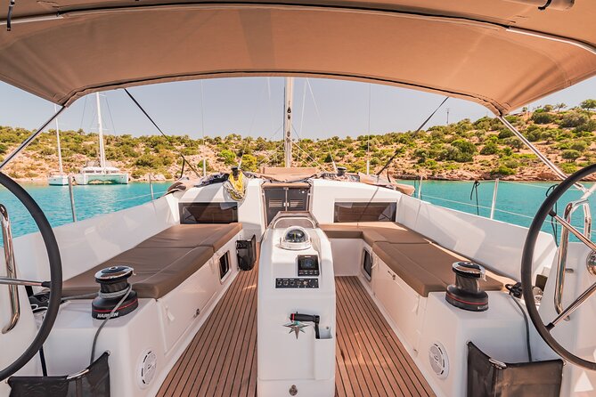 Luxury Catamaran Morning Private & Greek Gastronomy in Athens - Crew service and the small details