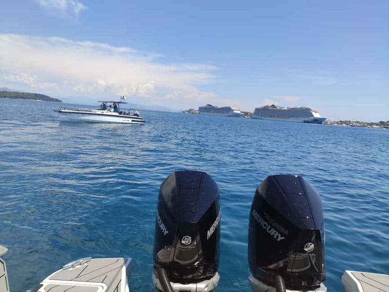 Luxury Yacht Experience Semi-Private North East - Corfu Town, Garitsa Bay, and the Fortresses