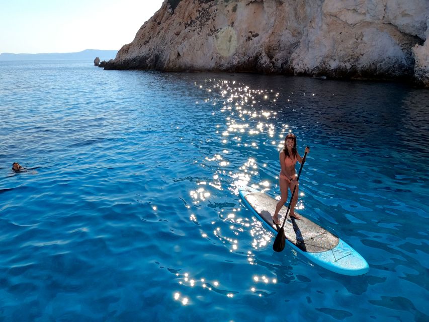 Milos: Full-Day Catamaran Cruise with Paddle Board - Food, drinks, and the real value of the open bar