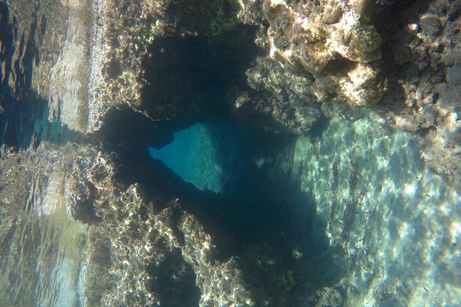 Milos Sailing Tour with snorkeling and lunch - Why seeing Milos by sail changes the day