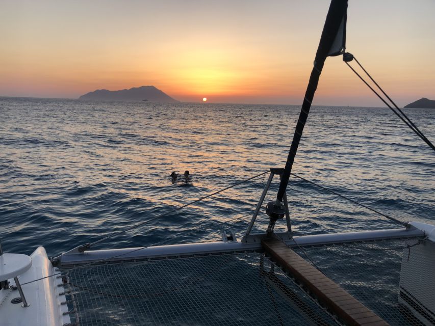 Milos: Sunset Catamaran Cruise with Kleftiko Visit - Key points at a glance