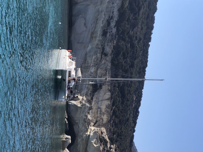 Milos: Sunset Catamaran Cruise with Kleftiko Visit - Why this cruise suits Milos so well