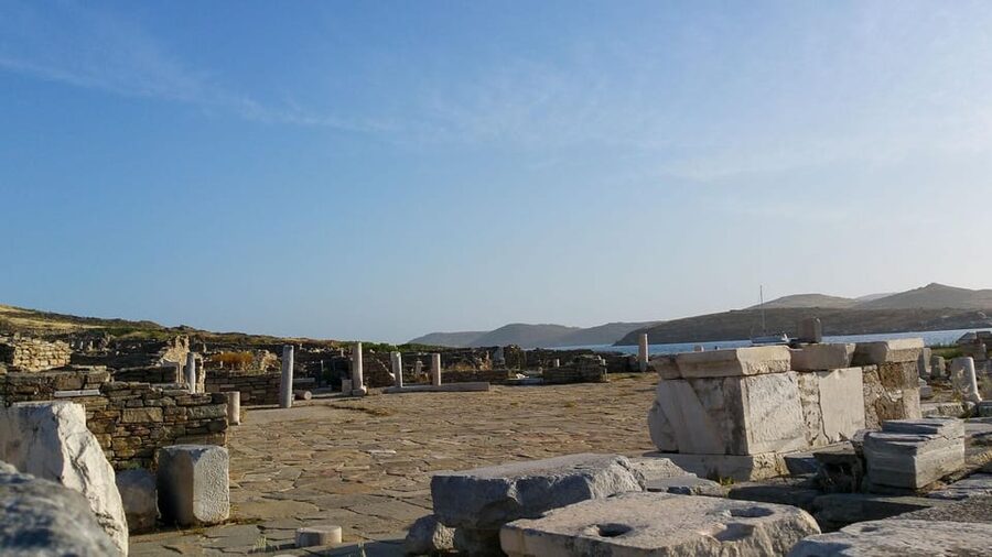 Mykonos Catamaran Delos Rhenia semi private cruise - Who should book this six-hour cruise?