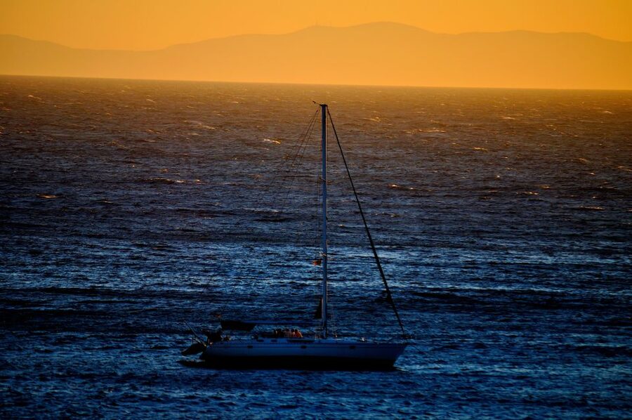 Mykonos: Sunset Sail Cruise to Rhenia, Beach Hopping, Dinner - When to schedule it in your Mykonos stay