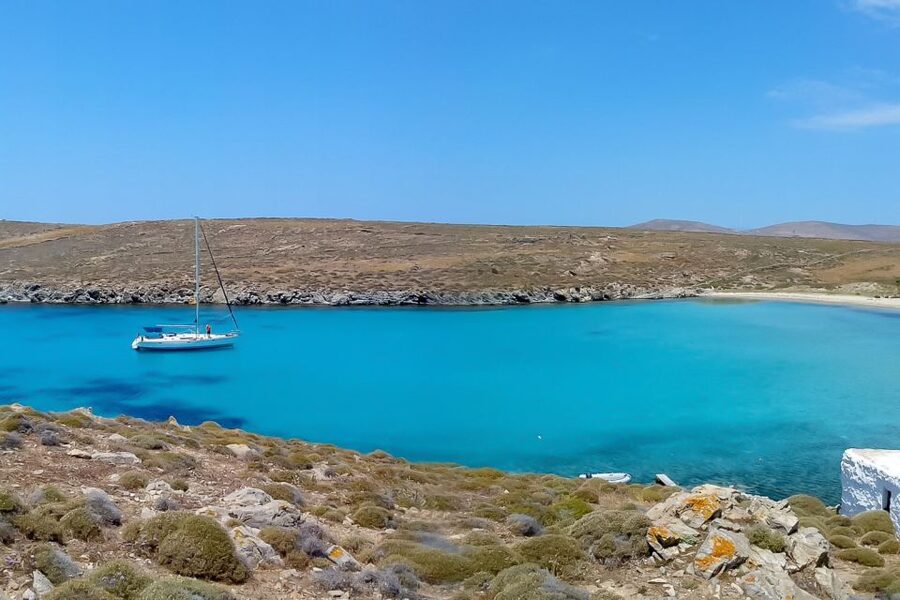 Mykonos: Yacht Cruise to Rhenia and Guided Tour of Delos - The return to Mykonos