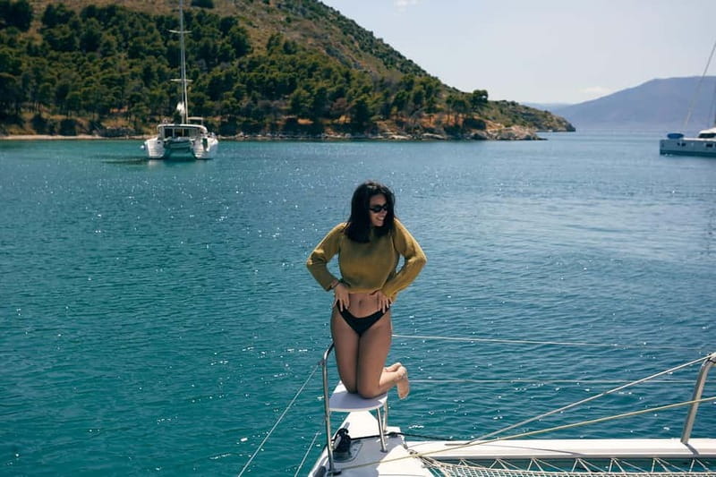 Nafplio: Catamaran Cruise with Meal and Drinks - Comfort, crew, and the small-group feel