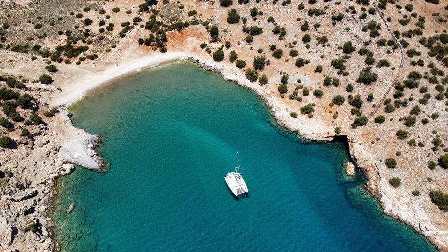 Naxos: Catamaran Cruise with Lunch & Drinks - Who should book this Naxos catamaran cruise?