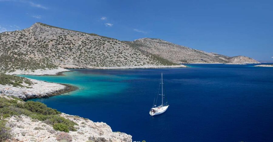 Naxos: Full-Day Small Cyclades Sailing Cruise - Stop one: a quiet bay for your first swim