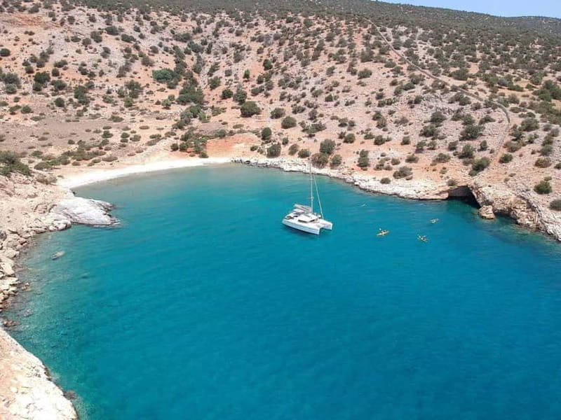 Naxos: Naxos Catamaran Sailing Cruise with Lunch and Drinks - Swimming around Naxos and Paros