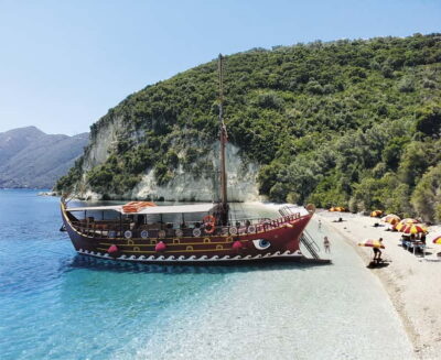 Nydri: Sailing Through History. Daily Cruise with Beach BBQ