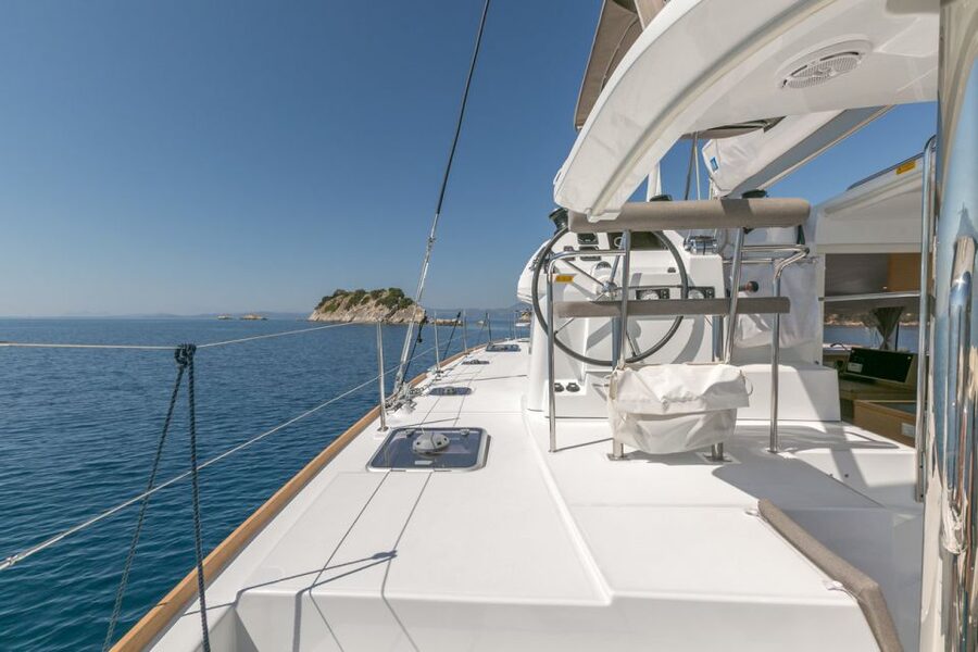 Paros: Private Catamaran Cruise with Lunch, Drinks & SUP - Swimming Stops and Clear Aegean Water