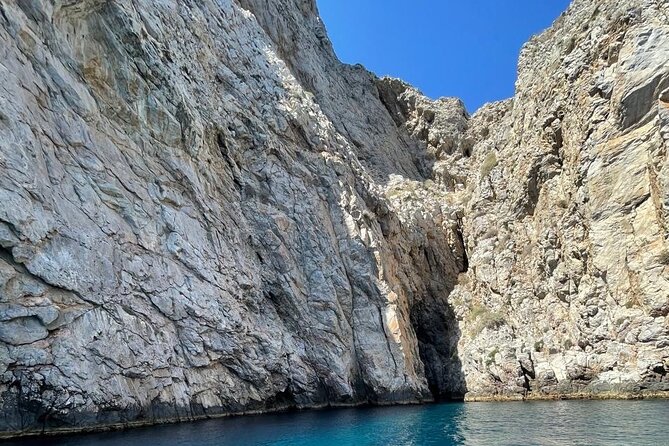 Private Caldera Cruise with Motor Yacht in Santorini - Koloumbo Beach and the underwater volcano