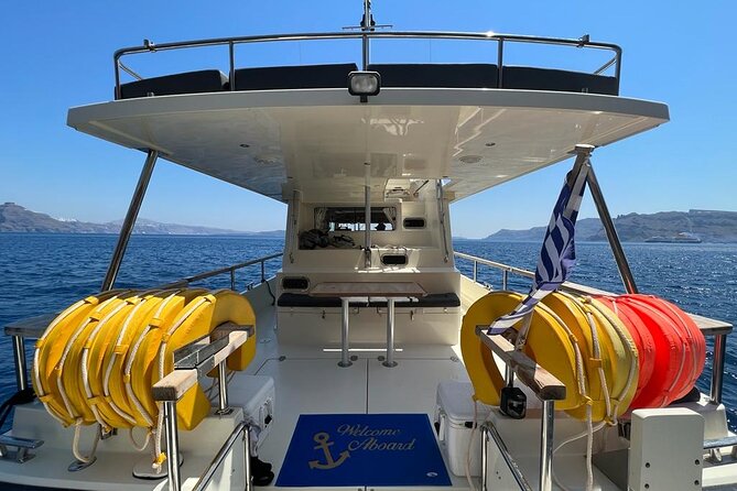 Private Full-Day Motor Yacht Cruise with Meal, Open Bar+Transfers - The Volcano Stop and the Choice to Hike